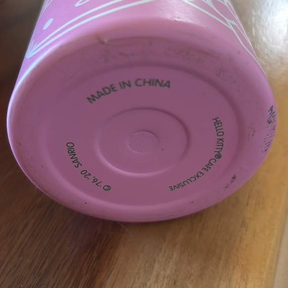 Hello Kitty, water bottle  - Picture 4 of 11